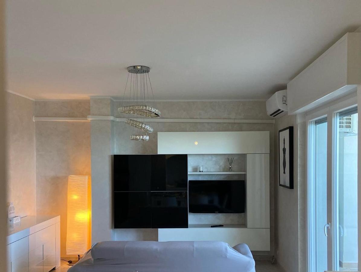 Bari Nalasia Beach Apartment Eksteriør billede